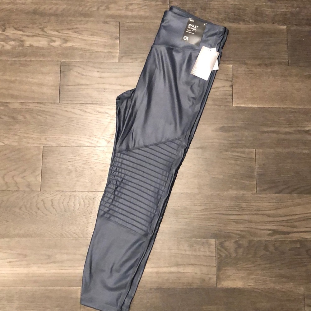 Gap fit g fast 7/8 length Moto Legging